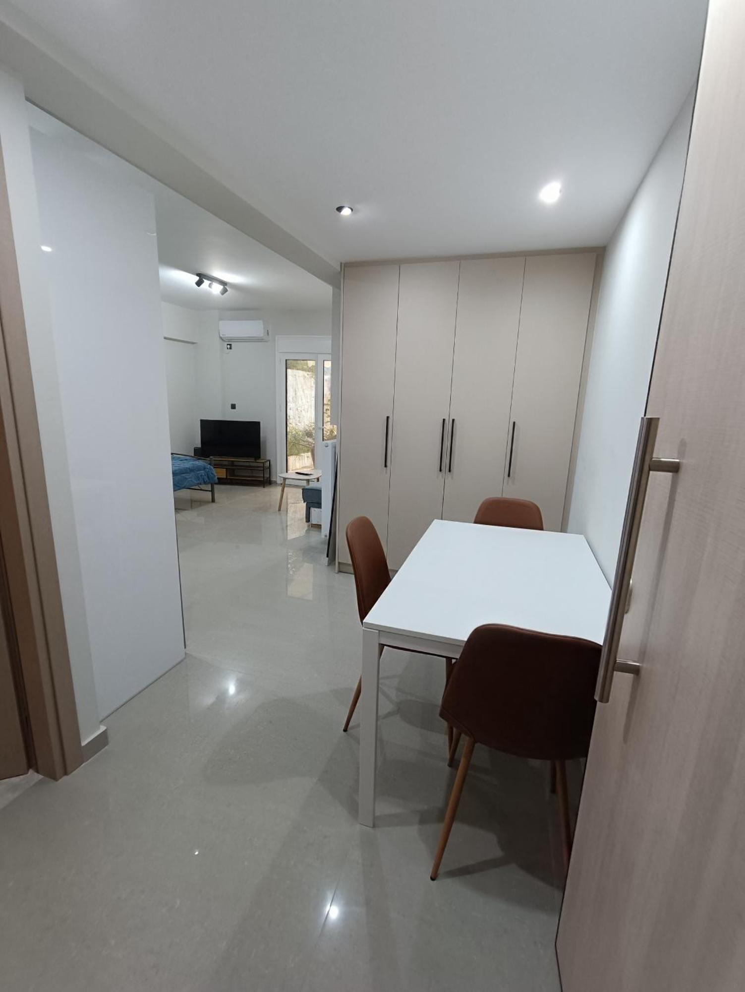 Μy Ηομε Apartment Chalkida Bagian luar foto